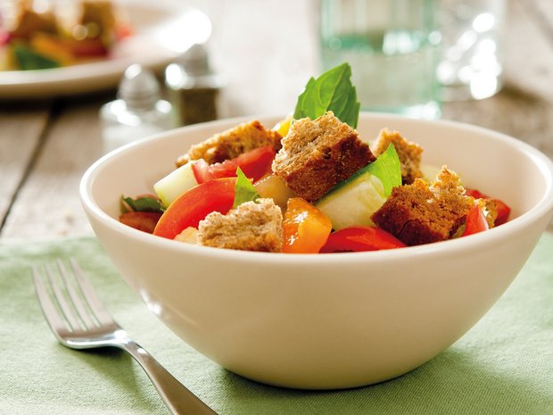 csm_italian_bread_salad_d07ae8436c.jpg