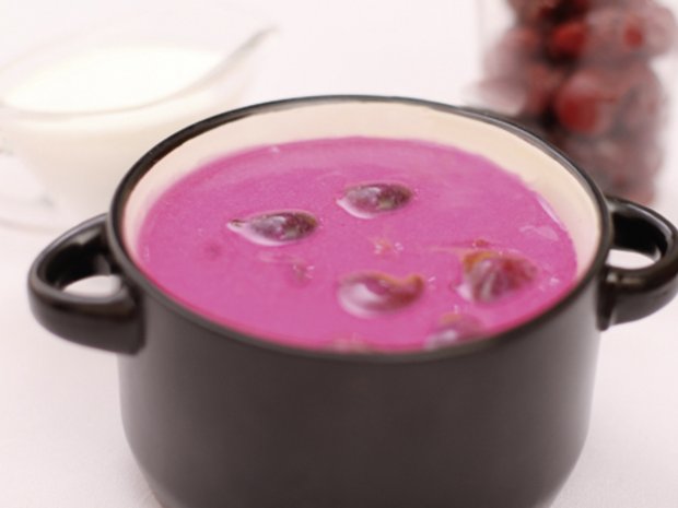 csm_Sour-cherry-soup_kidney-friendly-recipes_04_4768a9bd2a.jpg