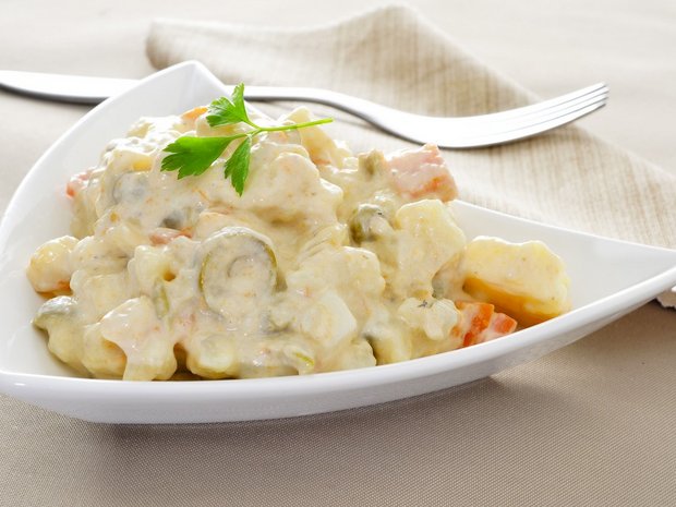 csm_romanian_easter_salad_745b01ef78.jpg