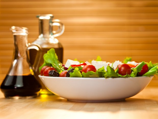 csm_14_italian_salad_with_green_noodles_13_32f56b67cc.jpg